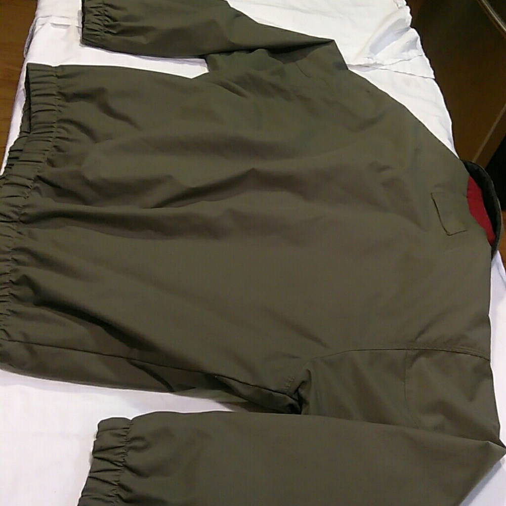 Catalina mens or women's wind breaker - Picture 6 of 7